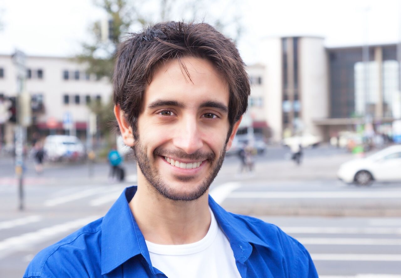 <em>Luis Estrada</em>